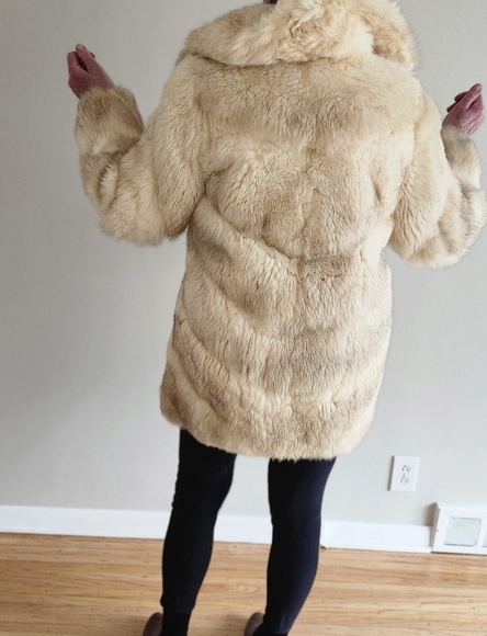 Vintage Women's Genuine Fox Fur Coat - Picture 3 of 8